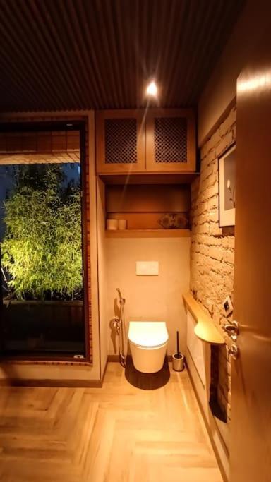 Introvert's Den *