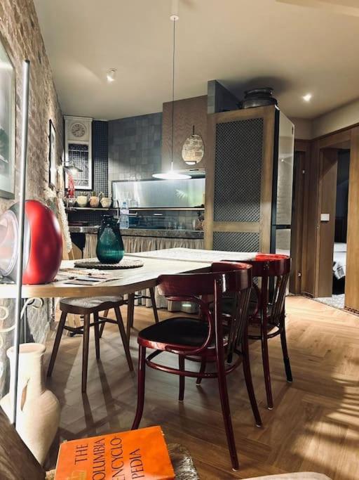 Introvert's Den Apartment