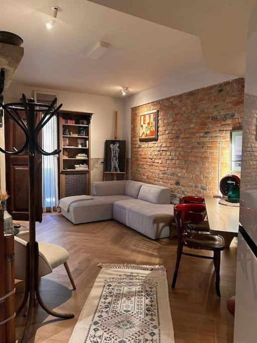 Apartment Introvert's Den